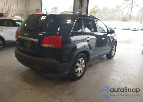 2013 Kia Sorento Lx V6 from USA, damaged, VIN 5XYKT4A23DG403221